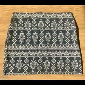 NWOT Billabong Patterned Mini Skirt✨